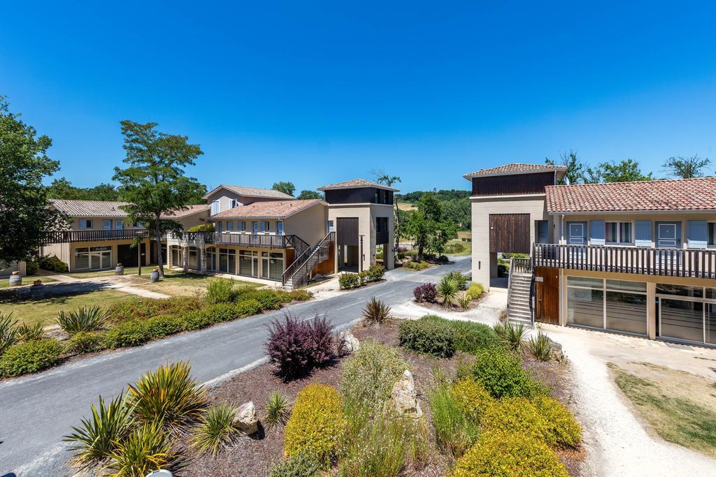 Vacanceole - Le Domaine Du Golf D'Albret Barbaste Екстер'єр фото