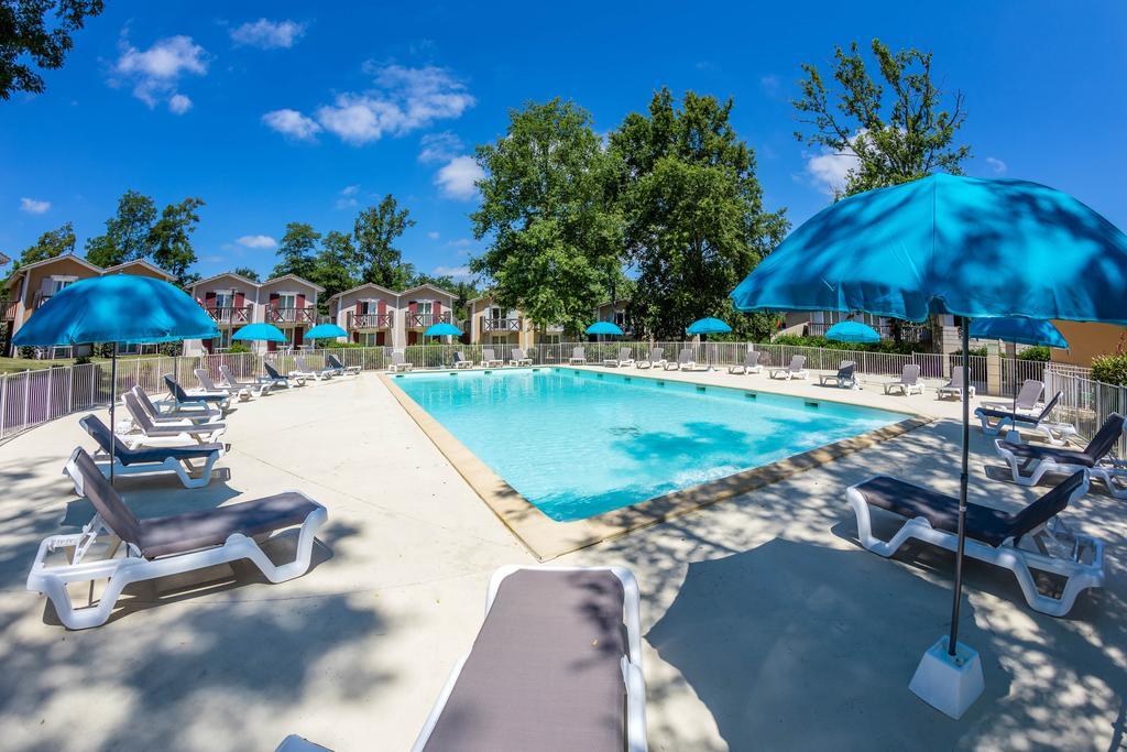 Vacanceole - Le Domaine Du Golf D'Albret Barbaste Екстер'єр фото