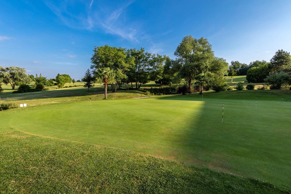 Vacanceole - Le Domaine Du Golf D'Albret Barbaste Екстер'єр фото