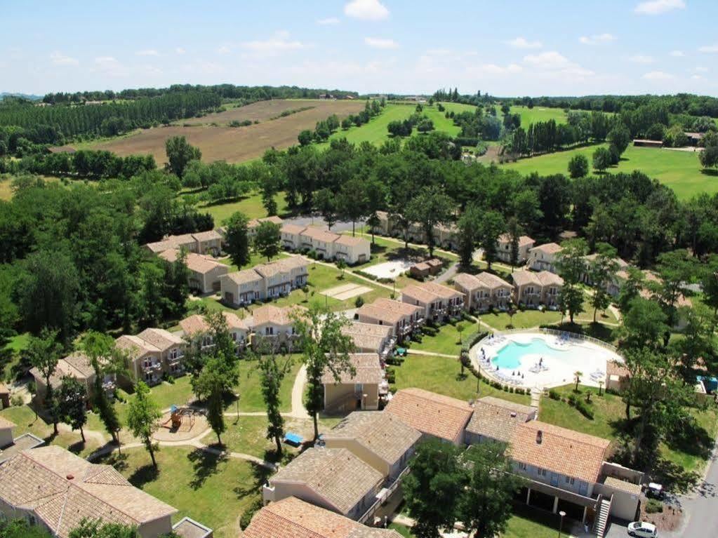 Vacanceole - Le Domaine Du Golf D'Albret Barbaste Екстер'єр фото