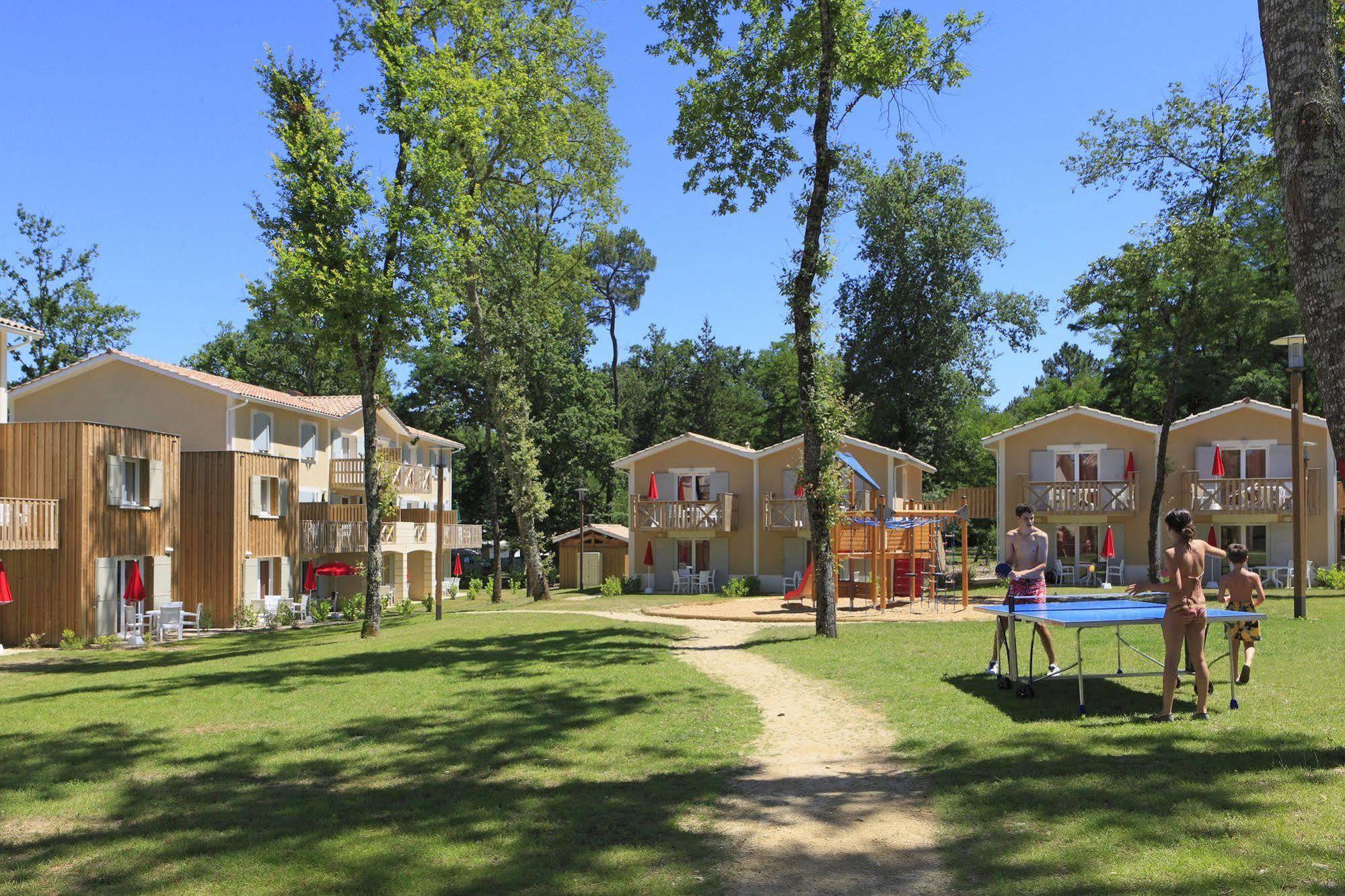 Vacanceole - Le Domaine Du Golf D'Albret Barbaste Екстер'єр фото