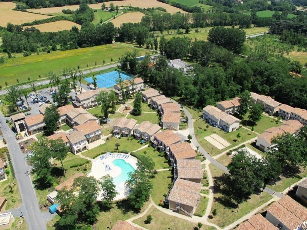 Vacanceole - Le Domaine Du Golf D'Albret Barbaste Екстер'єр фото
